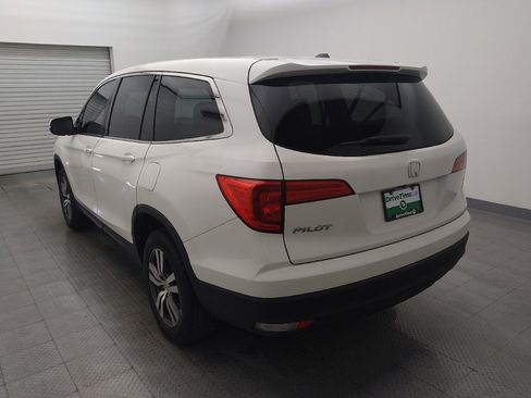 Used 2018 Honda Pilot EX image 5