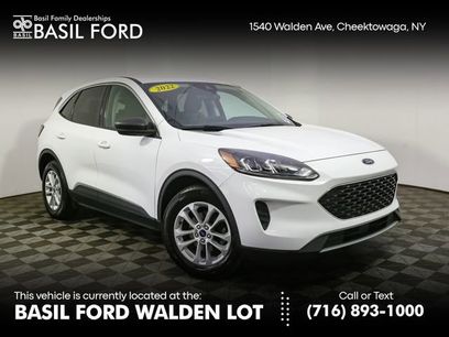 Used 2022 Ford Escape SE w/ Cold Weather Package