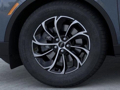 New 2026 Lincoln Nautilus Premier w/ Equipment Group 102A image 19