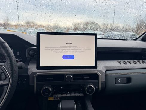 Used 2024 Toyota Tacoma Trailhunter image 12