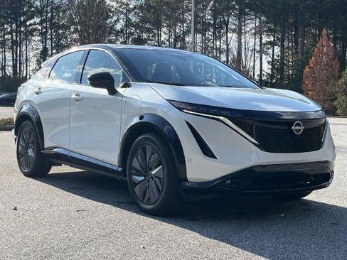 Certified 2024 Nissan Ariya AWD image 30