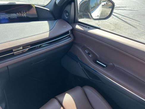 New 2026 Lincoln Navigator Reserve AWD/4WD image 21