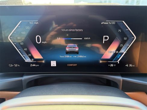 Used 2025 BMW i4 xDrive40i w/ Premium Package image 19