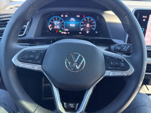 New 2026 Volkswagen Atlas Cross Sport SEL Premium R-Line AWD/4WD image 16