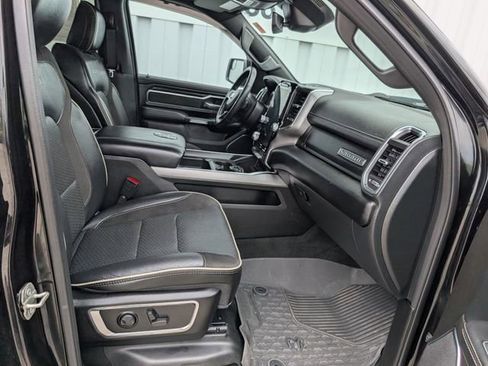 Used 2024 RAM 1500 Laramie AWD/4WD image 34