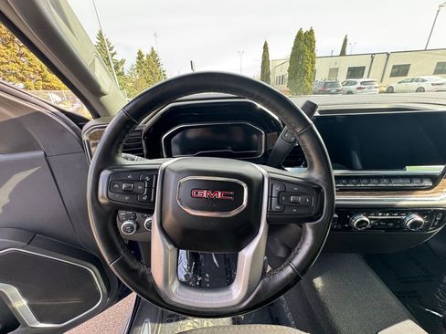Used 2023 GMC Sierra 1500 SLE image 24