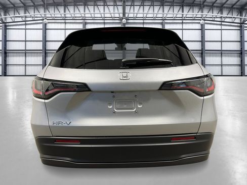 New 2027 Honda HR-V LX image 4