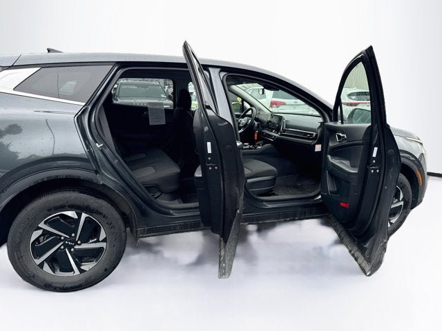 Certified 2023 Kia Sportage LX AWD/4WD image 32