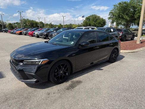 Used 2023 Honda Civic Sport image 11