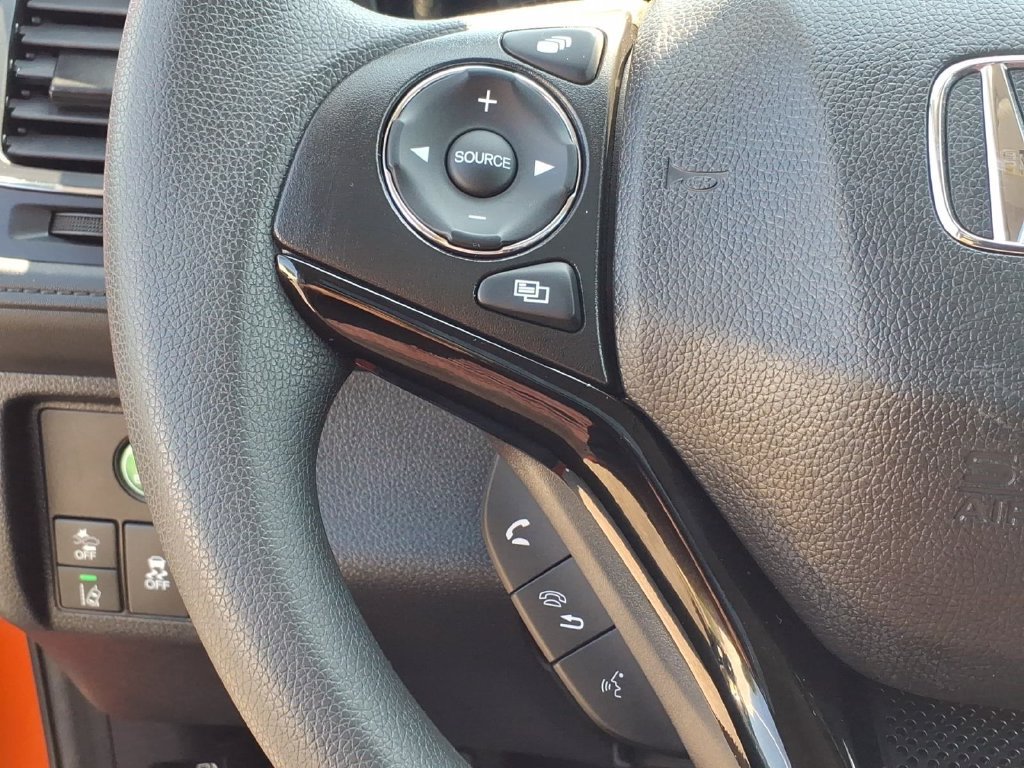 Used 2019 Honda HR-V EX image 12