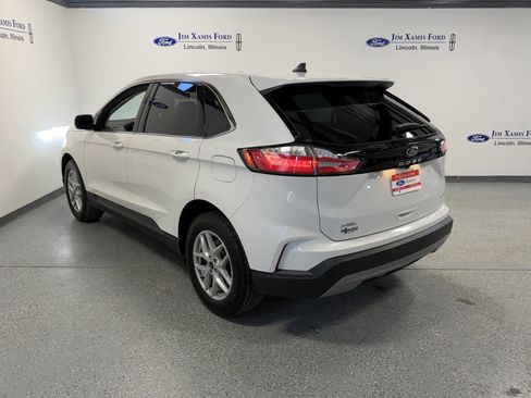 Used 2024 Ford Edge SEL w/ Convenience Package AWD/4WD image 32