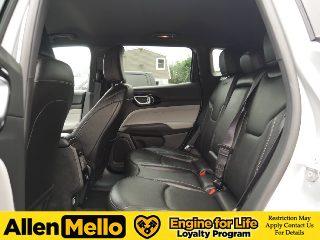 Used 2026 Jeep Compass Limited AWD/4WD image 14