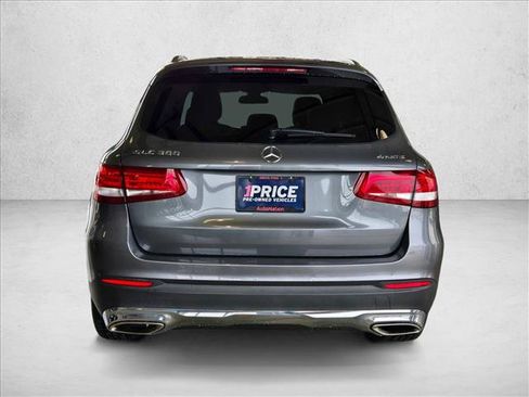 Used 2019 Mercedes-Benz GLC 300 4MATIC image 6