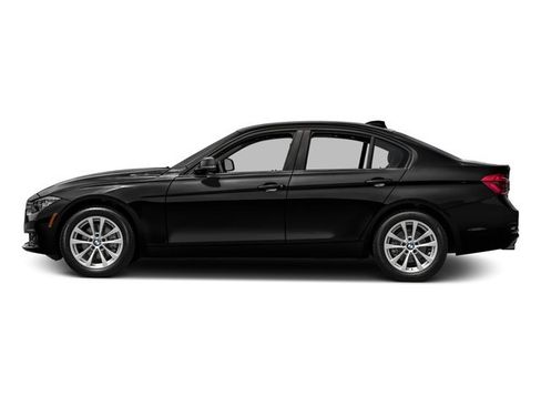 Used 2017 BMW 320i Sedan image 3