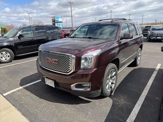 Used 2017 GMC Yukon Denali video 1