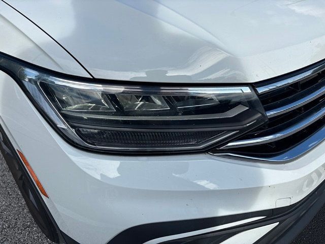 Used 2022 Volkswagen Tiguan SE AWD/4WD image 8