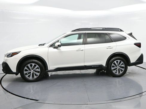 Used 2020 Subaru Outback Premium AWD/4WD image 4
