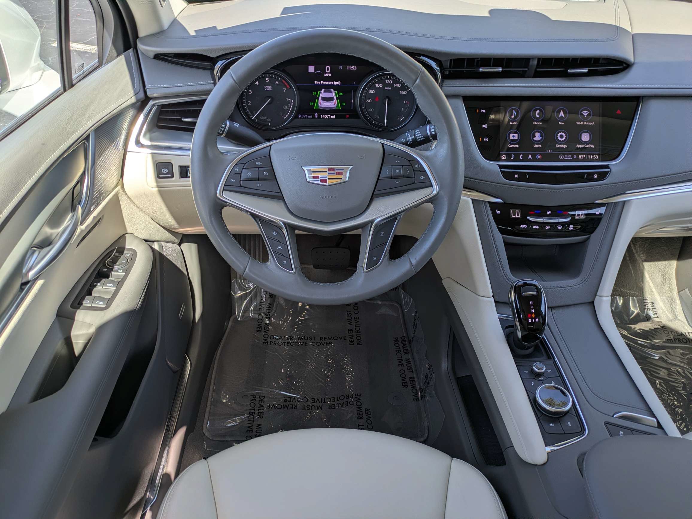 Certified 2024 Cadillac XT5 Premium Luxury w/ Technology Package FWD image 14