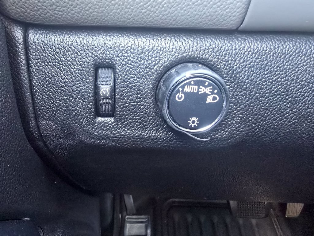 Used 2018 Chevrolet Colorado W/T RWD image 17