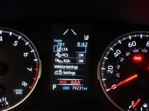 Certified 2021 Toyota RAV4 LE FWD image 16