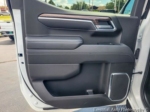 Certified 2025 Chevrolet Silverado 1500 LT AWD/4WD image 21