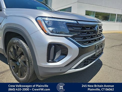 Certified 2024 Volkswagen Atlas Cross Sport SE AWD/4WD image 21