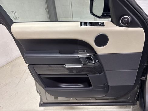 Used 2019 Land Rover Range Rover Sport Autobiography image 10