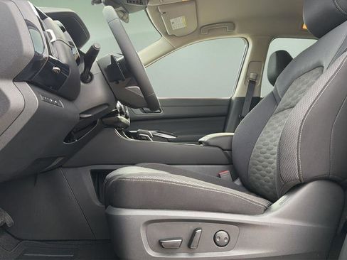New 2026 Nissan Pathfinder SV AWD/4WD image 23
