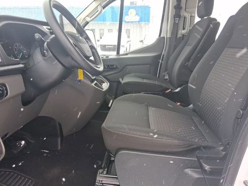 Used 2023 Ford Transit 350 XLT image 12