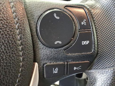 Used 2017 Toyota Corolla LE w/ Body Protection Package FWD image 12
