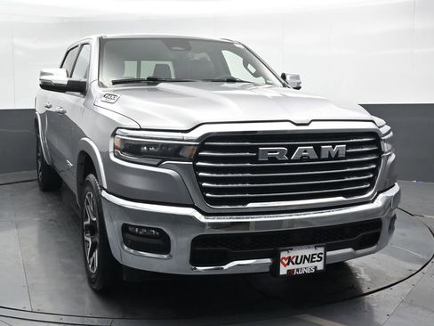 Used 2025 RAM 1500 Laramie image 5