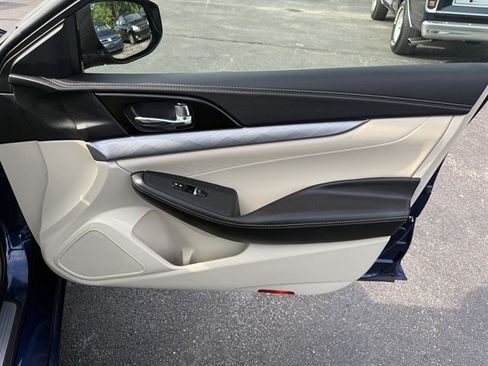 Used 2016 Nissan Maxima 3.5 SV FWD image 41