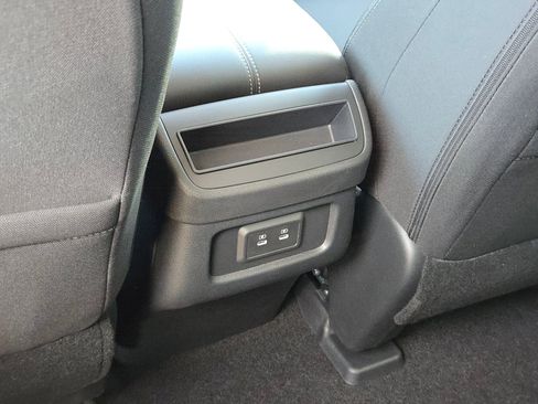 New 2026 Nissan Pathfinder SV image 17