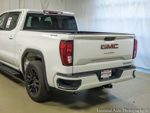 Used 2025 GMC Sierra 1500 Elevation AWD/4WD image 7