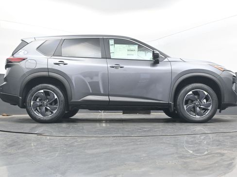 New 2026 Nissan Rogue SV image 28