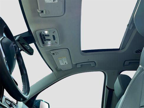 Used 2020 Chevrolet Traverse Premier w/ LPO, Floor Liner Package image 23