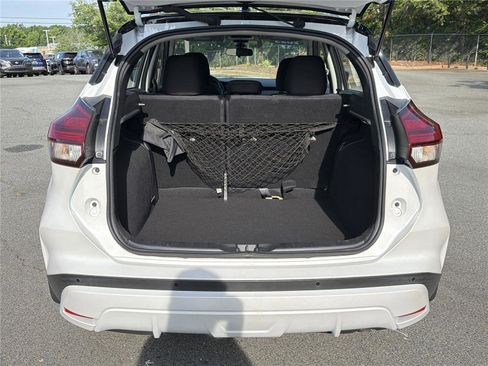 Used 2023 Nissan Kicks SV FWD image 26