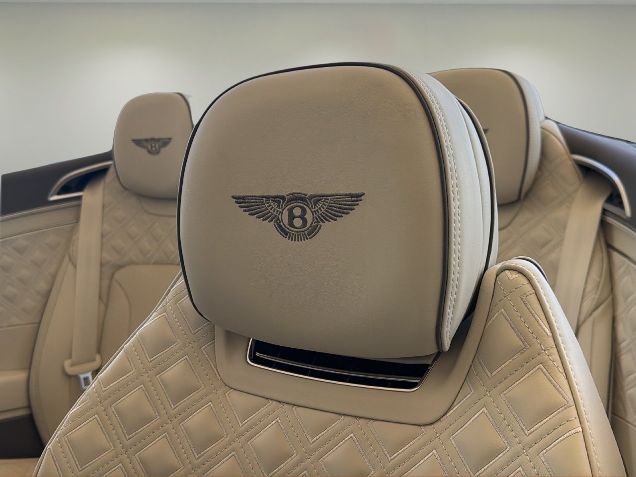 Certified 2022 Bentley Continental GT Speed AWD/4WD image 14