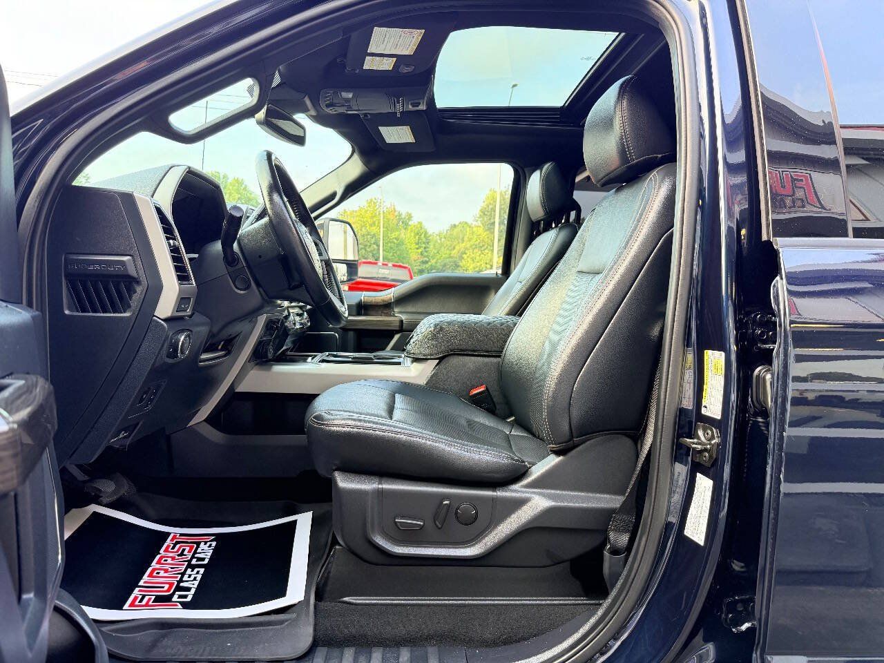 Used 2022 Ford F250 Lariat w/ Lariat Ultimate Package AWD/4WD image 21
