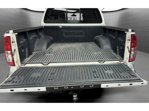 Used 2018 Nissan Frontier SV AWD/4WD image 31