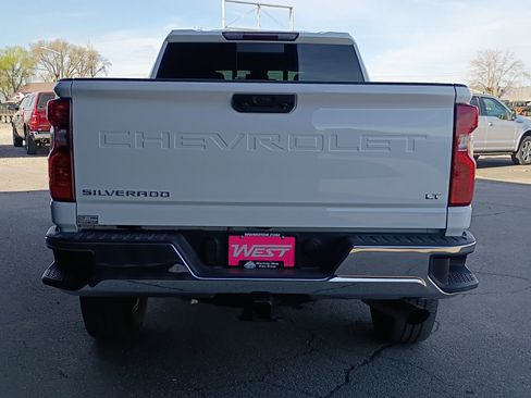 Used 2024 Chevrolet Silverado 3500 LT w/ Convenience Package image 8