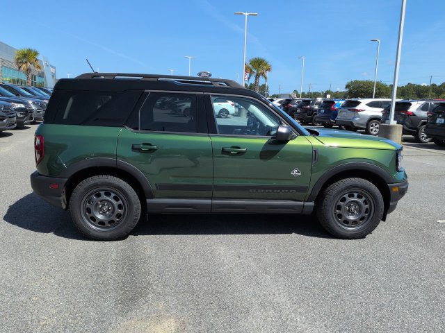 Used 2024 Ford Bronco Sport Outer Banks AWD/4WD image 3