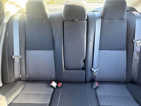 Used 2021 Nissan Sentra SV image 37