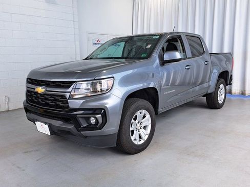 Used 2022 Chevrolet Colorado LT w/ LT Convenience Package RWD image 2