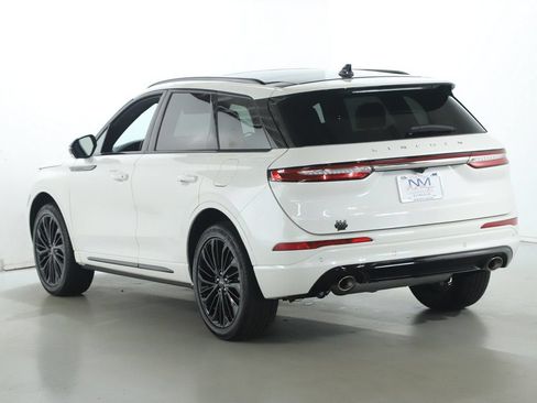 Certified 2024 Lincoln Corsair Reserve w/ Equipment Group 201A AWD/4WD image 40