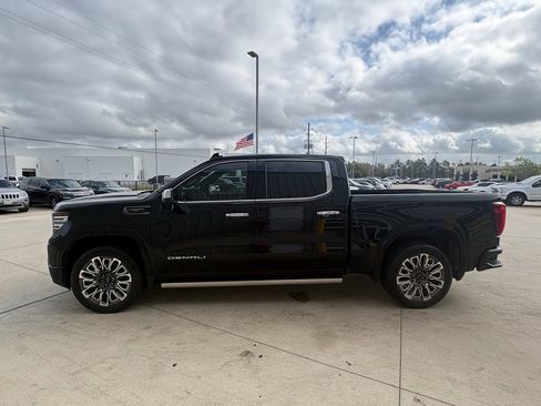 Used 2023 GMC Sierra 1500 Denali Ultimate image 5