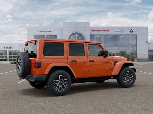 New 2025 Jeep Wrangler Unlimited Sahara AWD/4WD image 4