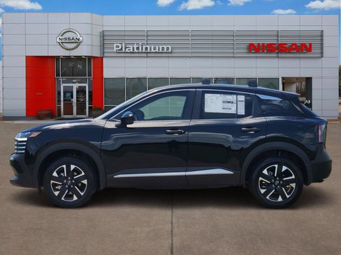 New 2026 Nissan Kicks SV w/ Cold Weather Package AWD/4WD image 3