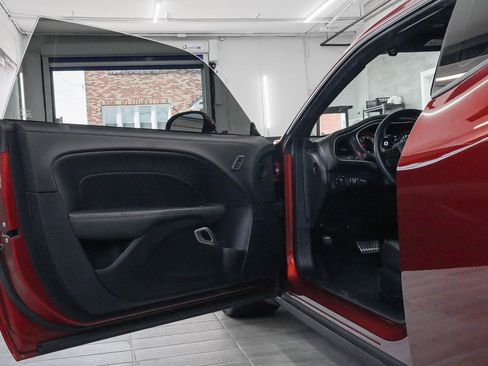 Used 2022 Dodge Challenger R/T Scat Pack image 10