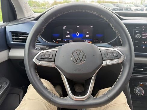 Used 2023 Volkswagen Taos SE w/ Black Wheel Package FWD image 37